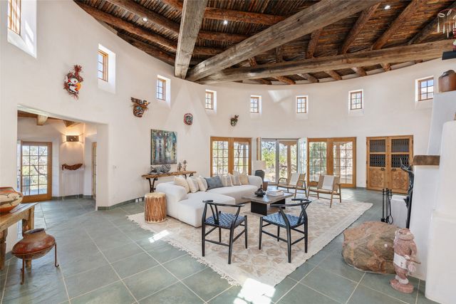 7 Altazano Drive, Santa Fe, NM 87505