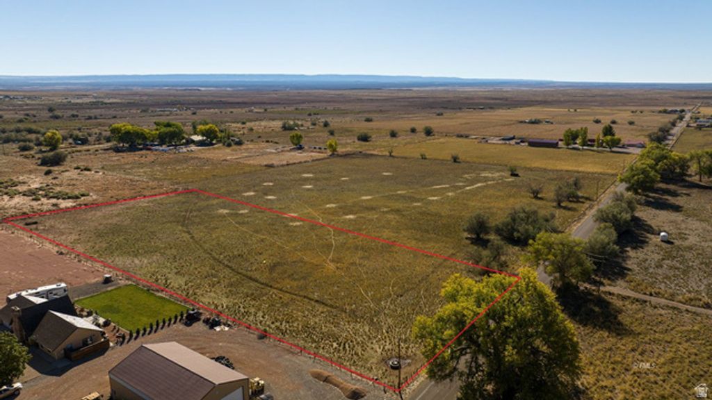 Image 1 of property listing at 505 ALTUS LN, Fredonia, AZ 86022