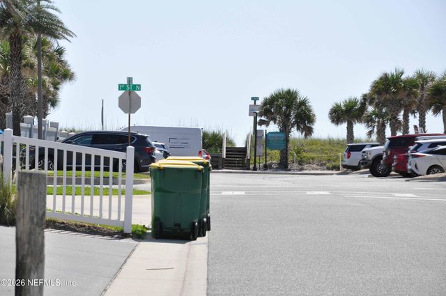 127 7TH Avenue N 102, Jacksonville Beach, FL 32250