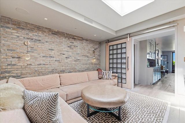 481 Harrison Ave PHB, Boston, MA 02118