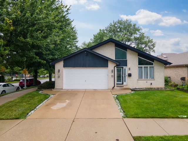 11656 S Avenue N, Chicago, IL 60617