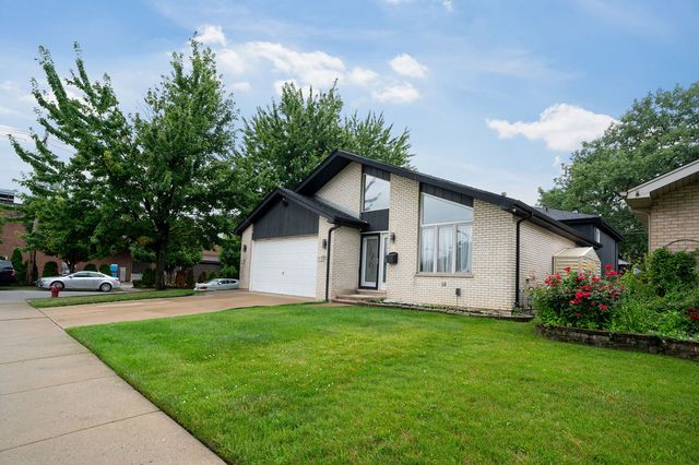 11656 S Avenue N, Chicago, IL 60617