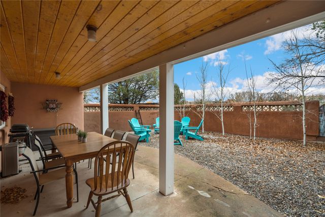 209 Williams Street, Santa Fe, NM 87501