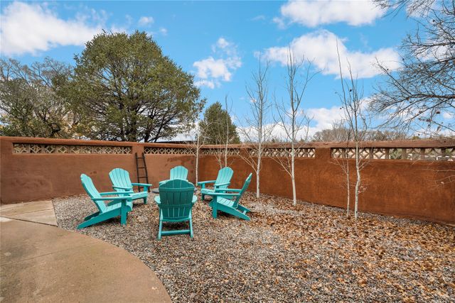 209 Williams Street, Santa Fe, NM 87501
