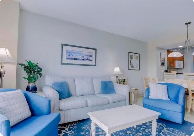 2100 Sea Mountain Hwy Unit 200, North Myrtle Beach, SC 29582