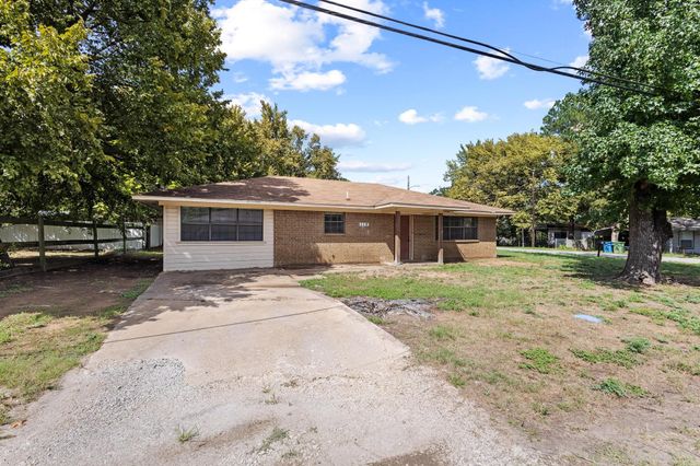 119 Ford Street, Collinsville, TX 76233