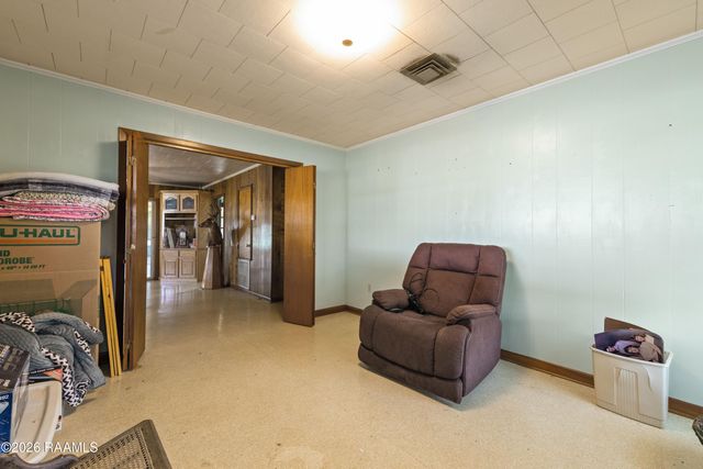 2333 Main Highway, Breaux Bridge, LA 70517