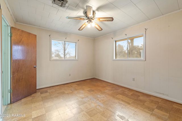 2333 Main Highway, Breaux Bridge, LA 70517