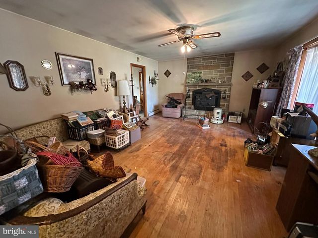 7824 MOLLY PITCHER HIGHWAY, Shippensburg, PA 17257