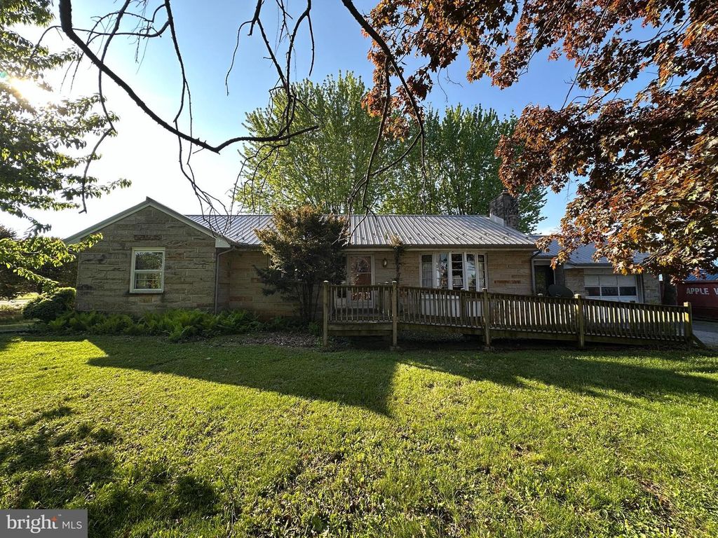 7824 MOLLY PITCHER HIGHWAY, Shippensburg, PA 17257