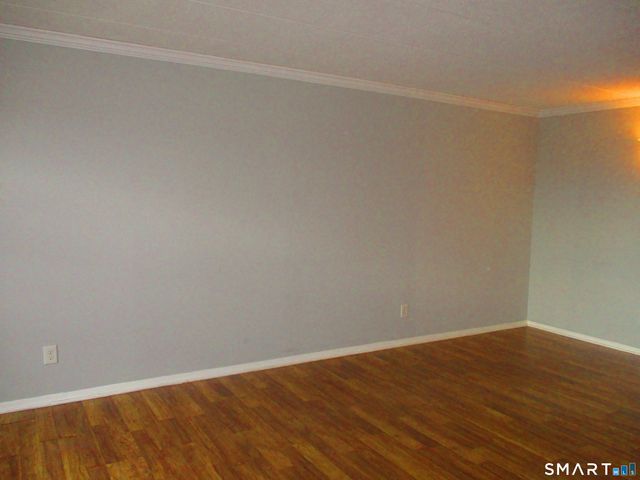27 Northill Street 6P, Stamford, CT 06907