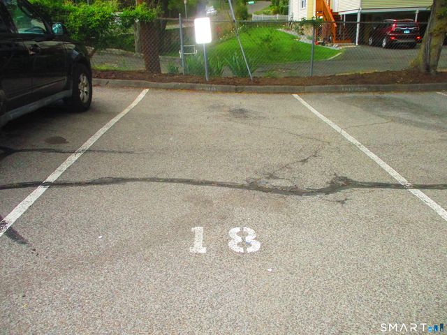27 Northill Street 6P, Stamford, CT 06907