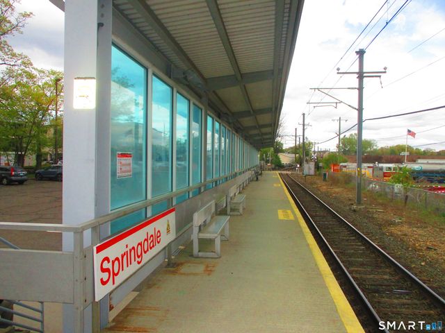 27 Northill Street 6P, Stamford, CT 06907
