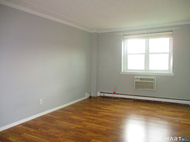 27 Northill Street 6P, Stamford, CT 06907