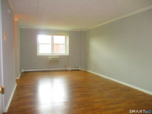 27 Northill Street 6P, Stamford, CT 06907