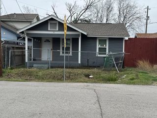627 E 27th Street, Houston, TX 77008