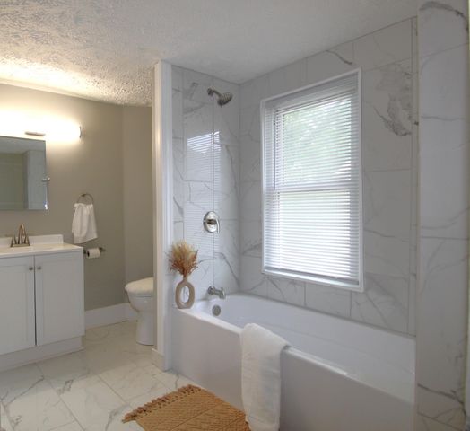 905 Cooper Avenue, Kalamazoo Twp, MI 49048