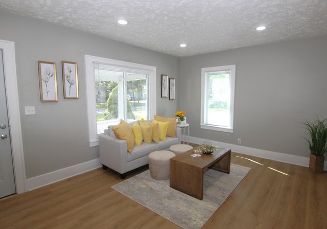 905 Cooper Avenue, Kalamazoo Twp, MI 49048