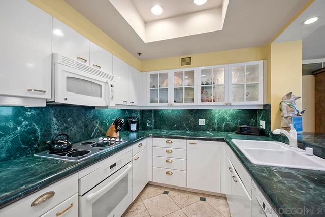 100 Harbor Drive 2404, San Diego, CA 92101