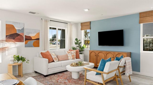 224 Skyline Ridge Loop, Sacramento, CA 95834