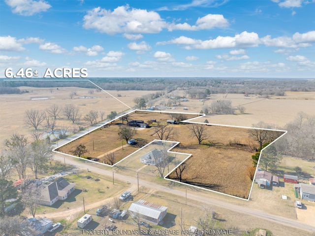 290 Farm Road 197, Arthur City, TX 75411