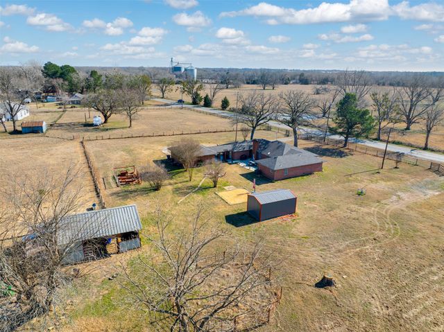 290 Farm Road 197, Arthur City, TX 75411