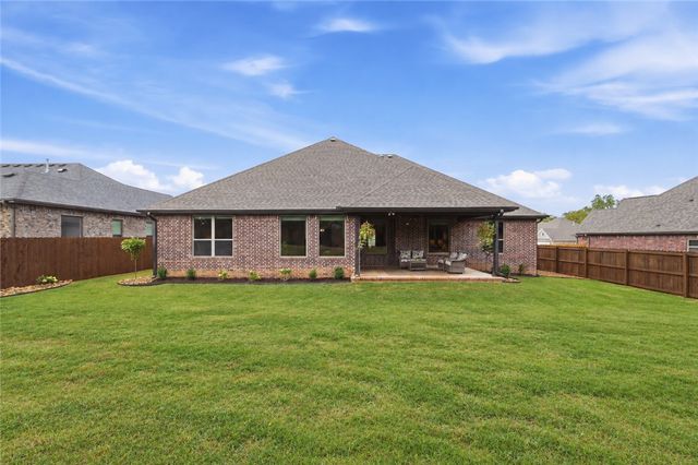 2108 Decker Road, Pea Ridge, AR 72751