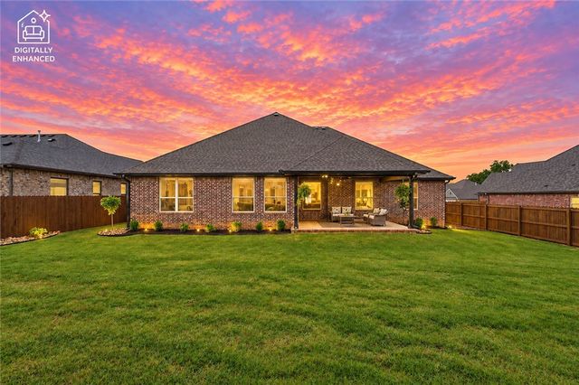 2108 Decker Road, Pea Ridge, AR 72751