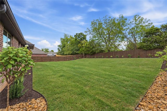 2108 Decker Road, Pea Ridge, AR 72751