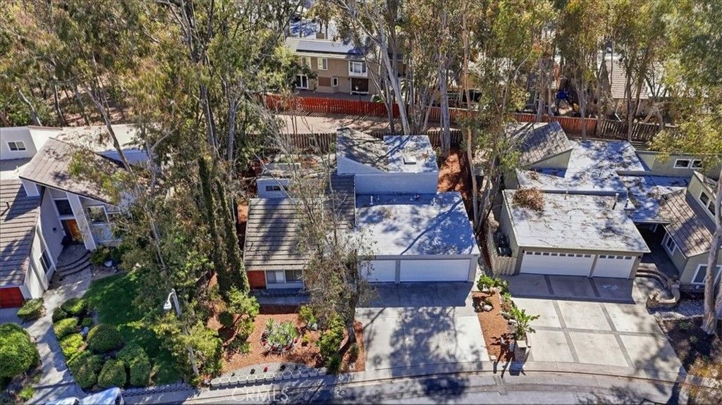25045 Castlewood, Lake Forest, CA 92630 — photo 2