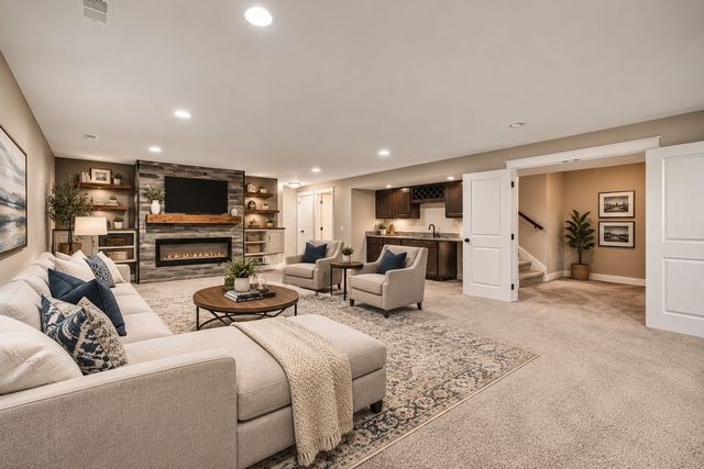 2421 NW Abilene Road, Ankeny, IA 50023