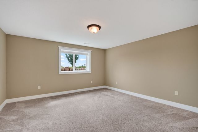 2421 NW Abilene Road, Ankeny, IA 50023