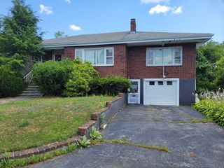 22 Seagirt Ave, Saugus, MA 01906