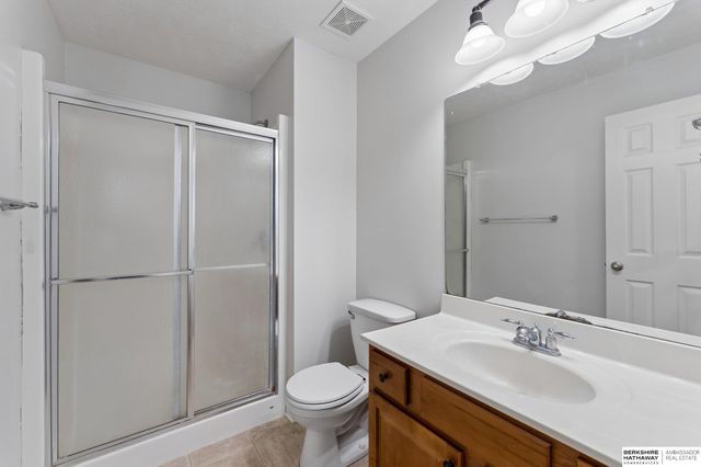 5620 S 193rd Street, Omaha, NE 68135