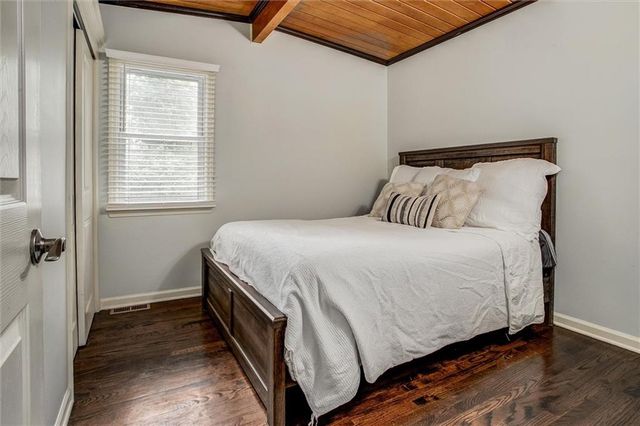 2817 Collin Street, Independence, MO 64052