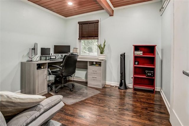 2817 Collin Street, Independence, MO 64052