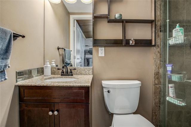 2817 Collin Street, Independence, MO 64052