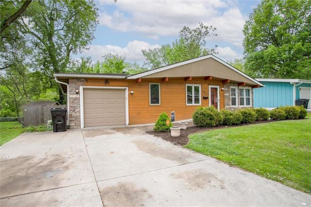 2817 Collin Street, Independence, MO 64052