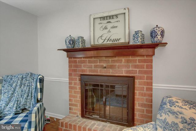 6377 BURNING TREE TER, Fayetteville, PA 17222