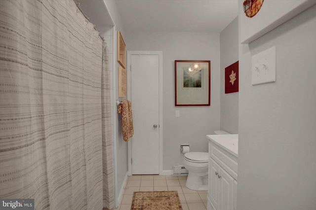 6377 BURNING TREE TER, Fayetteville, PA 17222