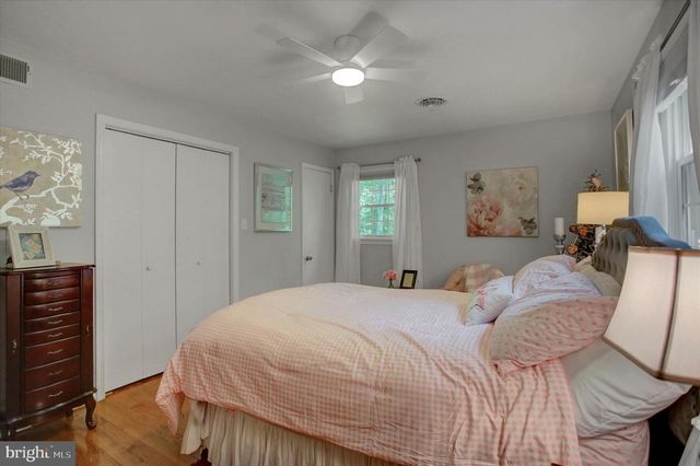6377 BURNING TREE TER, Fayetteville, PA 17222