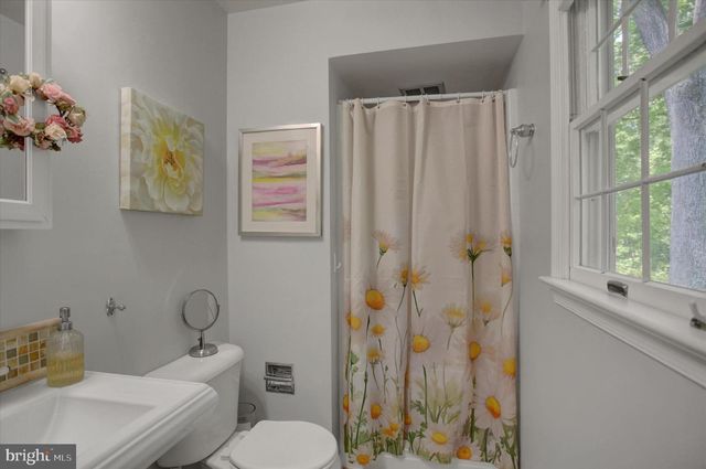 6377 BURNING TREE TER, Fayetteville, PA 17222