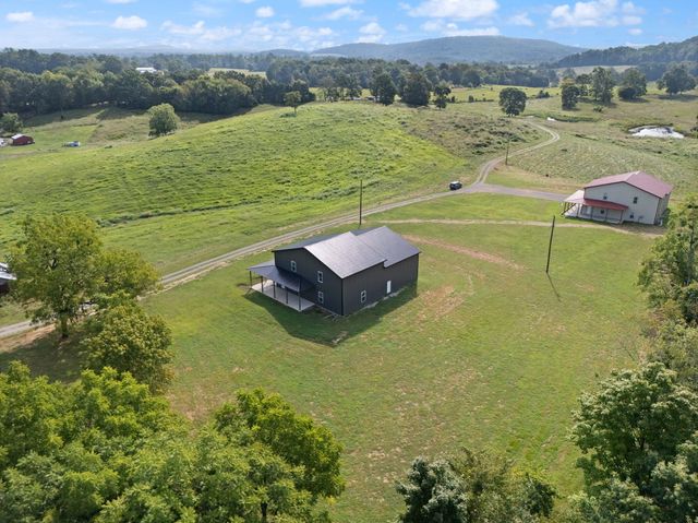 8 Hunter Ray Way, Albany, KY 42602