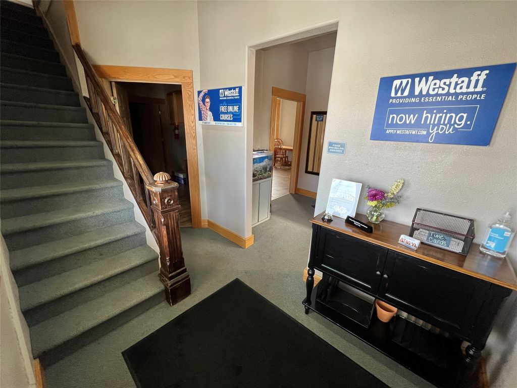 204 E Lyndale Avenue, Helena, MT 59601 photo 3