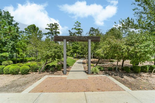 28289 Emerald Bend, Spring, TX 77386