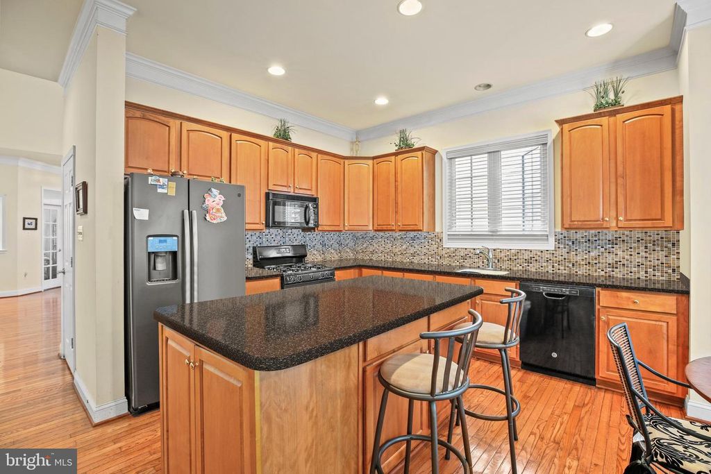 225 SHADOW GLEN CT, Gaithersburg, MD 20878