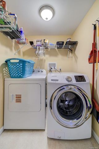 39 Orange Terrace, Middletown, NY 10940