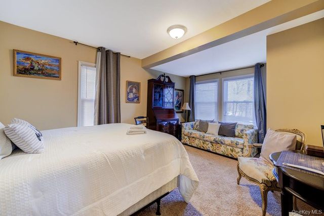 39 Orange Terrace, Middletown, NY 10940