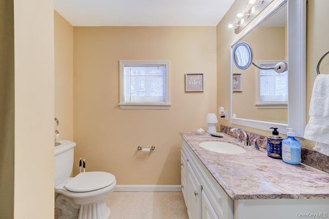 39 Orange Terrace, Middletown, NY 10940