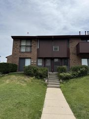 9017 N Park Plaza COURT, Brown Deer, WI 53223